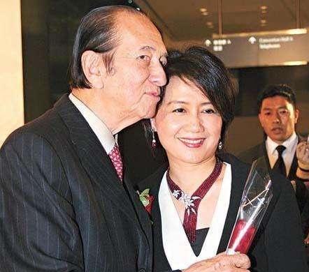 澳门精准四肖期期准免费,澳门精准四肖期期准免费——揭秘彩票预测的真相